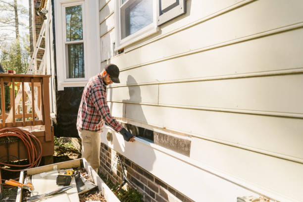 Trusted Emergency Siding Repair service in Wauconda, IL - Creative Siding